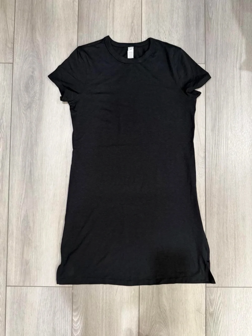 lululemon Classic-Fit Cotton Blend T-Shirt Dress in Black  — Size 4.